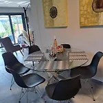 Villa Secrecy *